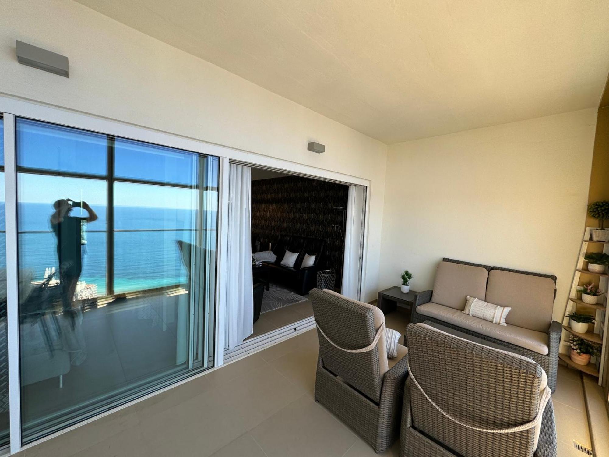 Intempo Sky Luxury Apartment 26 Floor Seaview Benidorm Extérieur photo